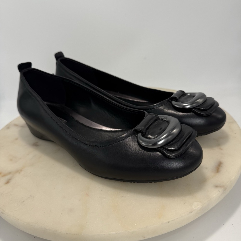 Ecco Women's Size 40 US 9 Black Leather Wedges Slip In Career/Business Shoes